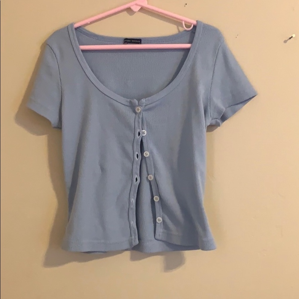 Brandy Melville shirt